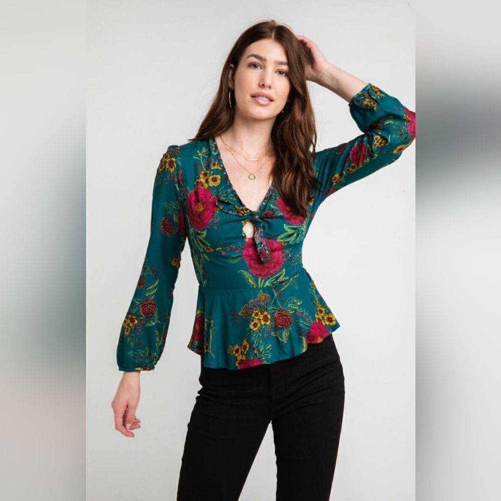 Gypsy Love floral top‎